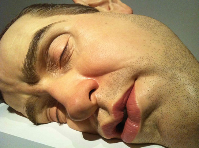Ron Mueck hyper realists sculptures